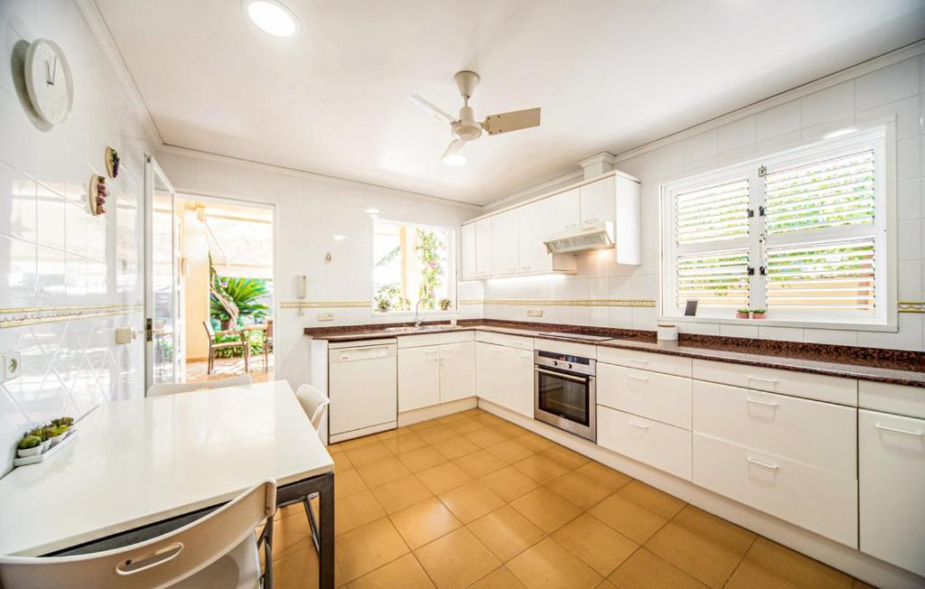 Agradable Villa Junto Al Mar Con Piscina Sagunto Eksteriør bilde